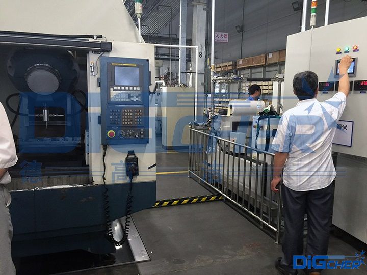 MT5029 數(shù)控高壓水去毛刺機(jī)